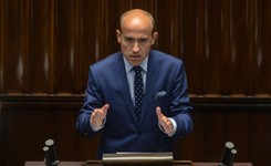 PO zwróciła się do Trybunału Konstytucyjnego o zbadanie nowej ustawy o TK