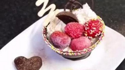 Így készíts tálat csokoládéból! – videó