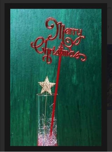 Kreator kartek świątecznych pozwoli Ci stworzyć spersonalizowaną kartkę i rozesłać ją bliskim.