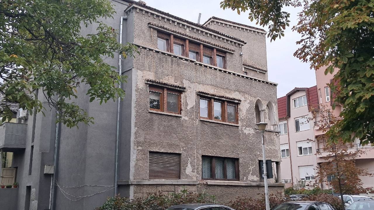 Românii care vor plăti taxa pe lux. Impozitele pe locuinţe, în 2027, ar putea creşte de 5 ori în unele cartiere