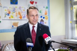 (Nie)potrzebny komisarz? Jakie ma szanse Radosław Sikorski i czy w ogóle warto się nad tym zastanawiać [OPINIA]