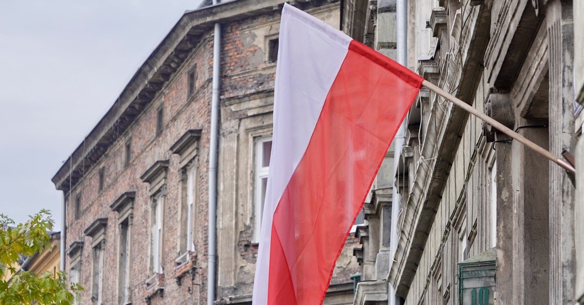 Another day has been added to the list of national holidays. It is simply a symbolic closing of Andrzej Duda&#39;s presidency. Who will benefit?