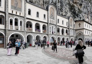 Manastir Ostrog