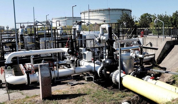 Isporuke nafte preko Družbe do Mađarske i Slovačke obustavljene su krajem januara (arhivska slika) | Foto: Reuters