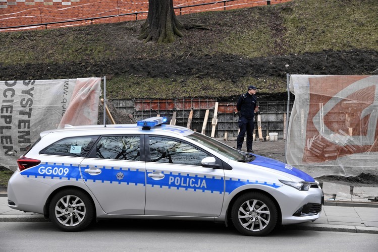 Osunięcie wykopu na Wawelu