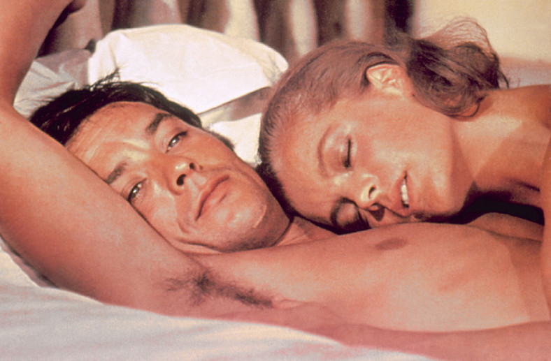 Alain Delon i Romy Schneider w filmie "Basen"