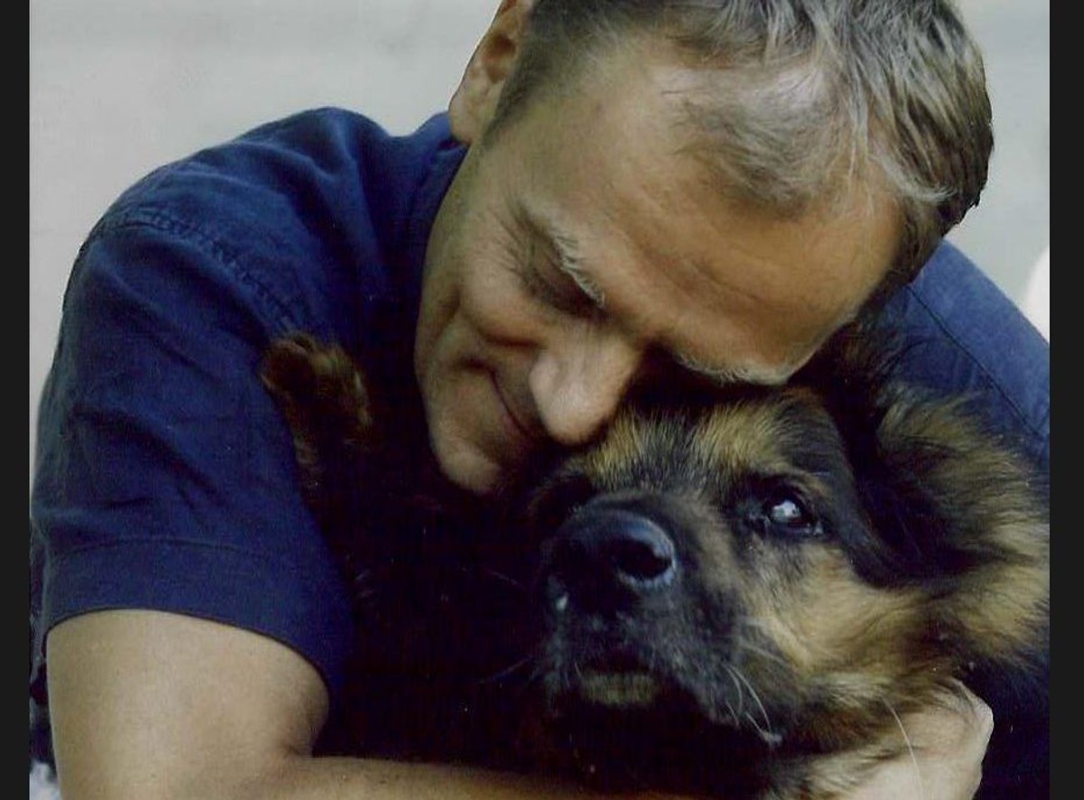 Donald Tusk z psem Szeryfem