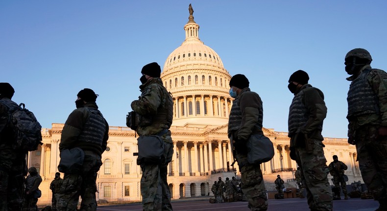 Thousands of members of the National Guard will remain stationed in DC ...
