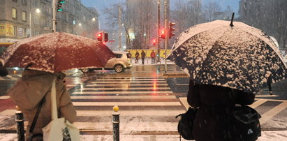 Pogodowy koszmar w Polsce. Ostrzeżenia przed śnieżycami i tysiące ludzi bez prądu