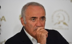 Gorzkie słowa Garriego Kasparowa do Zachodu. "Ukraina nie należy do Putina, przestańcie ją tak traktować'