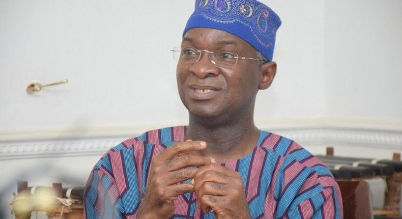 Fashola clears the air on closure of Third Mainland bridge, Lagos.