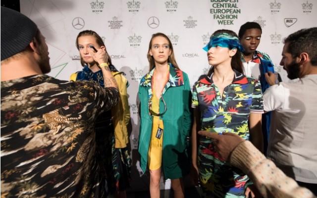 Backstage fotó