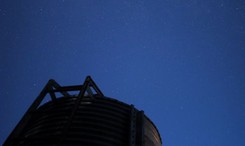 Noc perseidów. Na ziemię spadł rój meteorów. Fascynujący spektakl na niebie. WIDEO