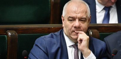 Jacek Sasin wygwizdany. Minister oskarżył "hejterów" i wtedy dopiero się zaczęło