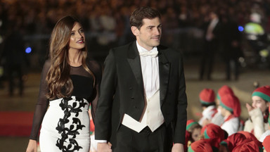 Iker Casillas i Sara Carbonero na spotkaniu z hiszpańską parą królewską