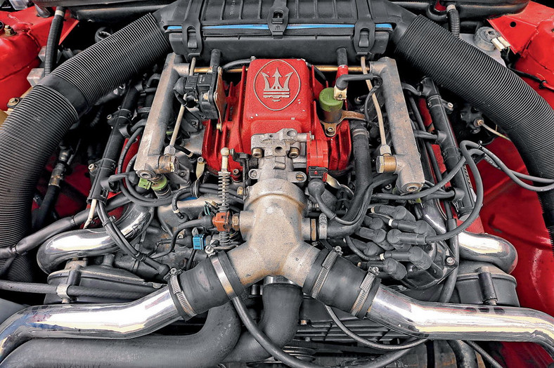 Maserati Biturbo Spyder - najważniejszy jest doładowany silnik