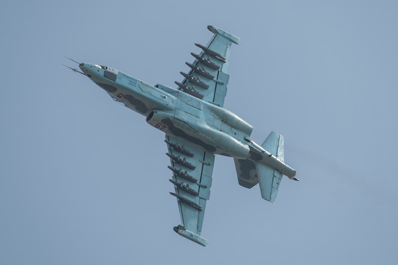 Su-25