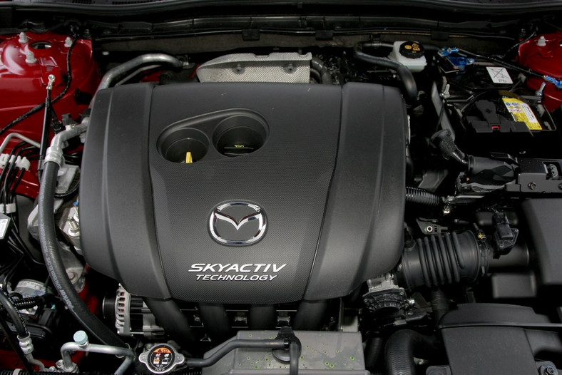 Nowa Mazda 3, silnik benzynowy 2.0 Skyactiv-G