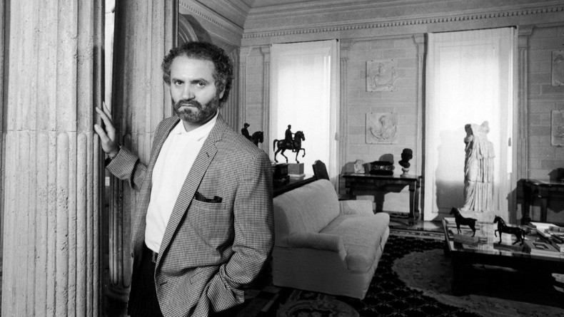 The famous designer, Gianni Versace at home. [Photo by David Lees/Getty Images]