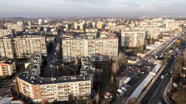 wynajem mieszkania droższy niż kredyt. w większości miast bardziej opłaca się spłacać hipotekę