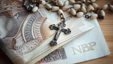 nowe kary w kościele. prawie 100 000 zł grzywny za złamanie prawa kanonicznego w 2026 roku