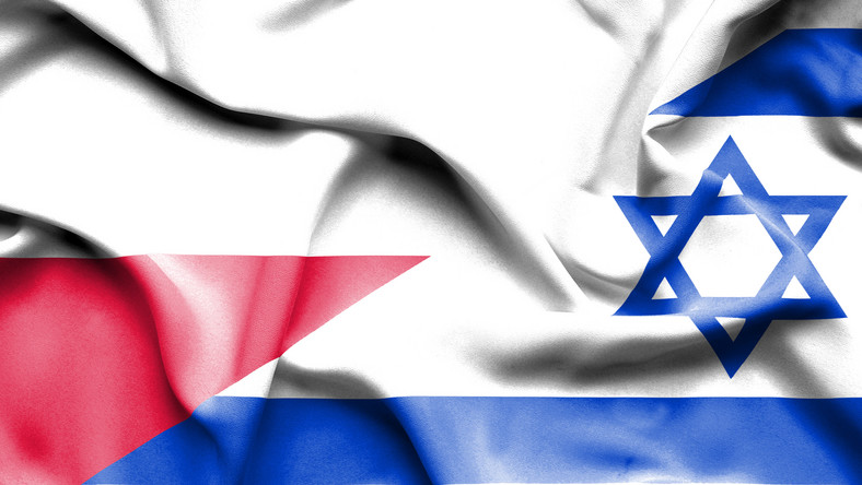 Zamiast dyskutować nad problemem i znaleźć kompromis obie strony polsko-izraelskiego sporu celowo dolewają oliwy do ognia; obie społeczności powinny zmierzyć się z wzajemnymi stereotypami - napisał dziennik "Jerusalem Post".