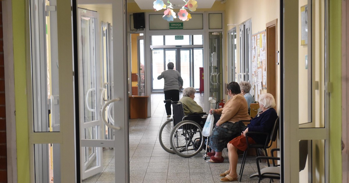 Nigdy nie widział swojego dziadka. Musiał zapłacić za niego 64 tys. zł!