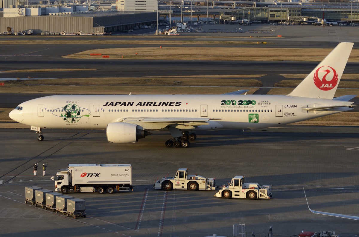 Boeing 777