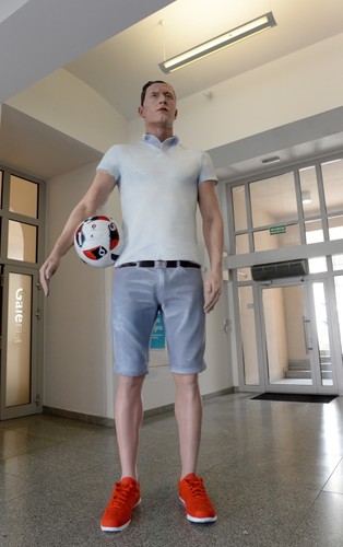 Dni Druku 3D odbywają się nieprzerwanie od 2013 roku. Jest to największa impreza druku i skanowania 3D w Europie Środkowo – Wschodniej. W VII edycji, która odbyła się 10-11 marca 2016 r. wzięło udział ponad 80 wystawców. Wystawę odwiedziło ponad 9000 zwiedzających. <br><br> fot. (pp/kru) PAP/Piotr Polak