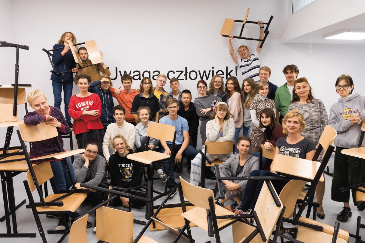 Najlepsza szkoła w Polsce znajduje się w Gdyni. Szkoła, do której chce się chodzić. - Społeczeństwo - Vimarsana News