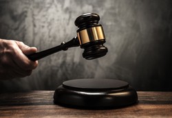 Zaginiony obraz "Neron w Baiae" wycofany z aukcji