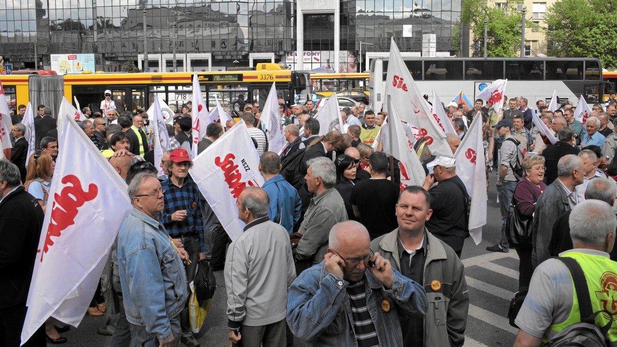 - W sobotę 14 września w Warszawie odbędzie się największa od 1989 r. manifestacja - zapowiada rzecznik prasowy NSZZ "Solidarność" Marek Lewandowski. Od środy 11 do soboty 14 września w Warszawie protestować będą związkowcy niezadowoleni z polityki rządu.