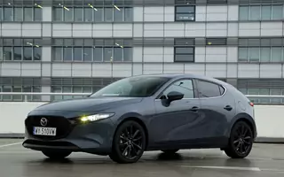 Mazda 3 2.0 Skyactiv-X AWD – hipster wśród kompaktów