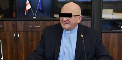 Po 15 latach wyszła na jaw mroczna przeszłość proboszcza