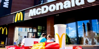 Kurczak z McDonald's nawet w połowie nie jest kurczakiem. Ujawnili tajemnicę