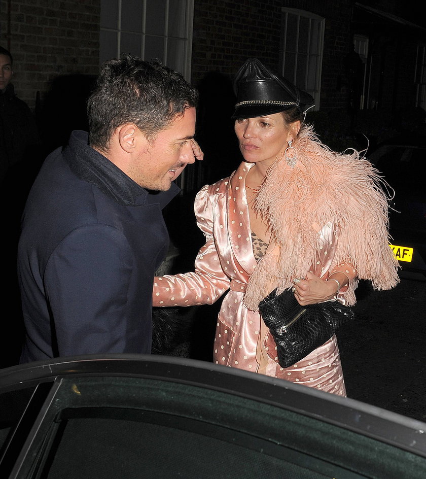 Kate Moss na 50. urodzinach klubu Annabel's w Londynie