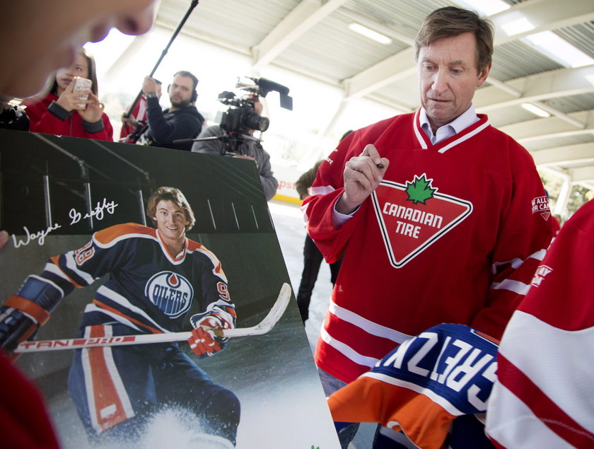 Wnuk Wayne Gretzky'ego pójdzie w jego ślady? WIDEO