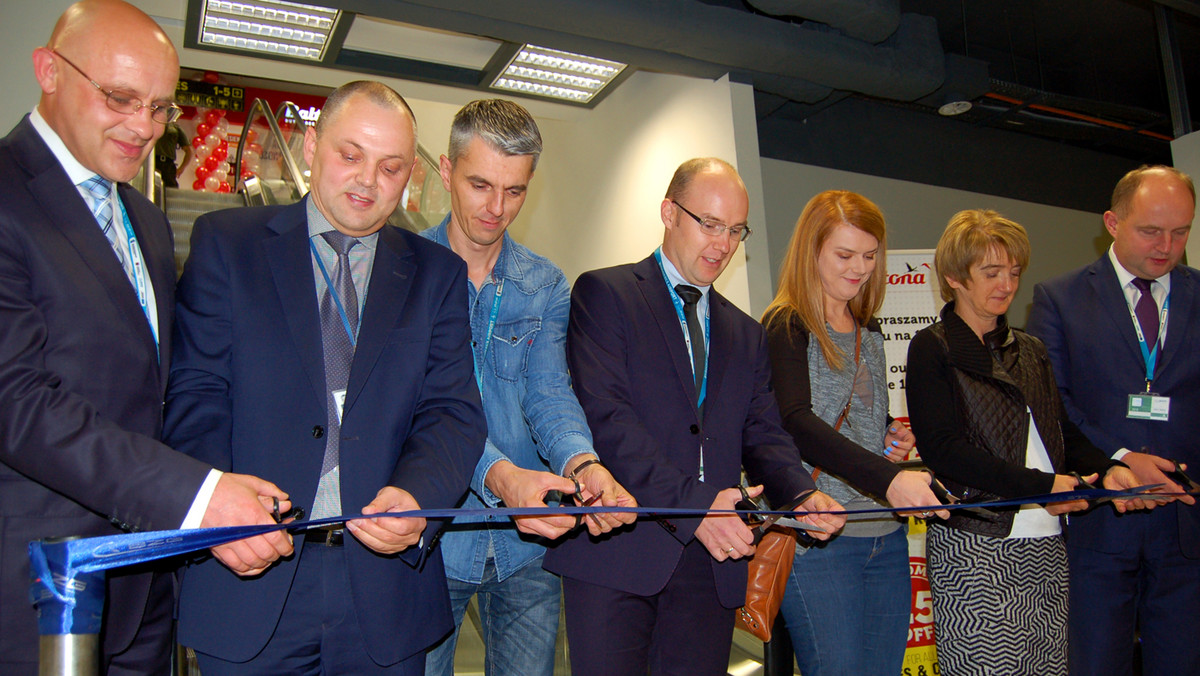 Wczoraj otwarto rozbudowany terminal w Porcie Lotniczym Bydgoszcz. To koniec wielomiesięcznych inwestycji, dzięki którym lotnisko ma być bardziej przyjazne pasażerom.