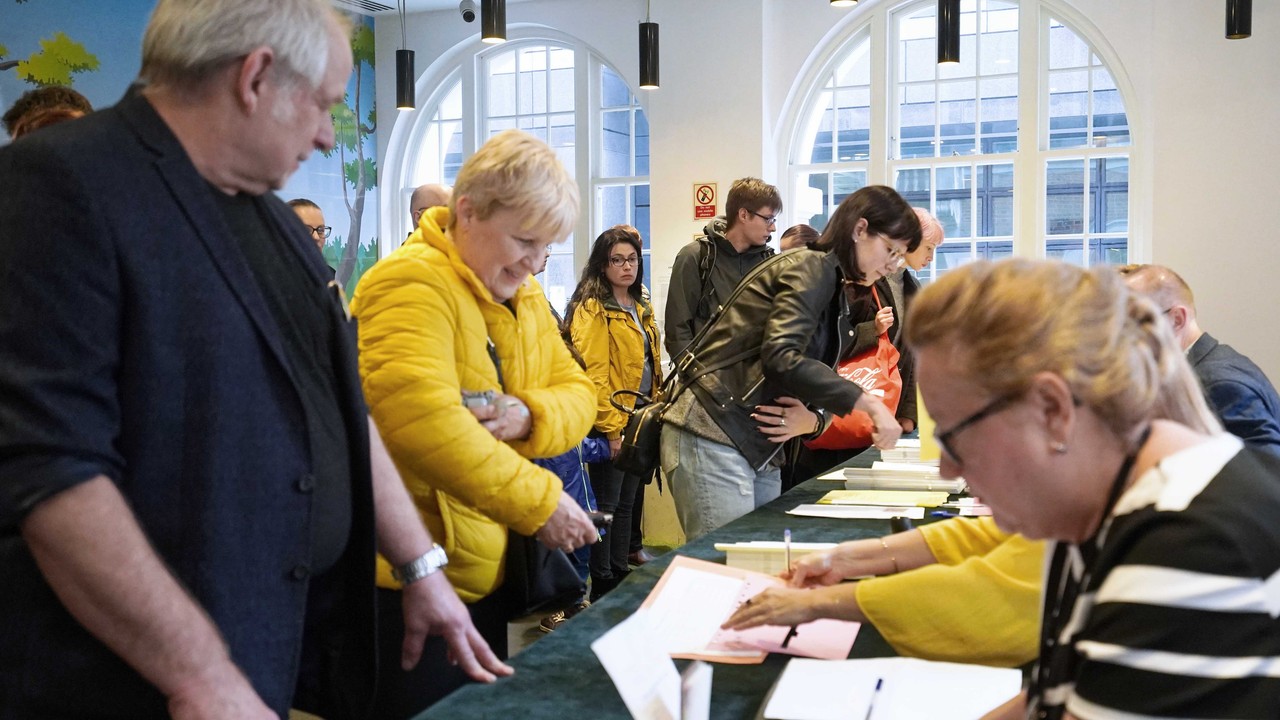 Wybory 2025. Głosowanie za granicą. Ostatnie dni na złożenie wniosku. Co trzeba wiedzieć?