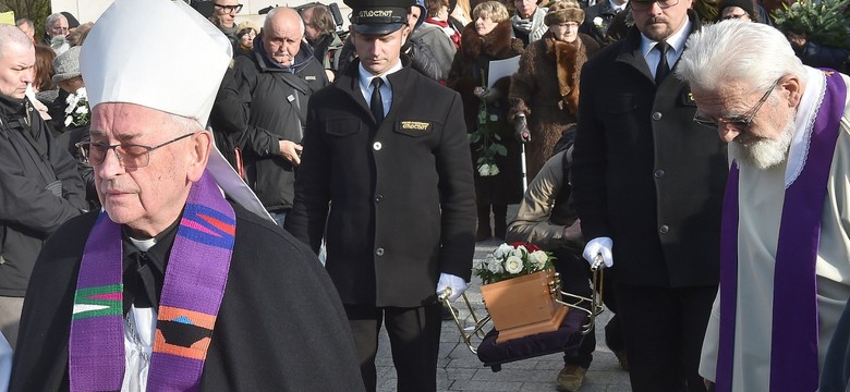 Pogrzeb Piotra Szczęsnego. Ks. Boniecki: Był z tych, którzy widzą ostrzej [ZDJĘCIA]