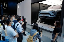 BMW pokazało dwie nowe szkarady. A Chińczycy mają szybki sposób na wydłużenie zasięgu