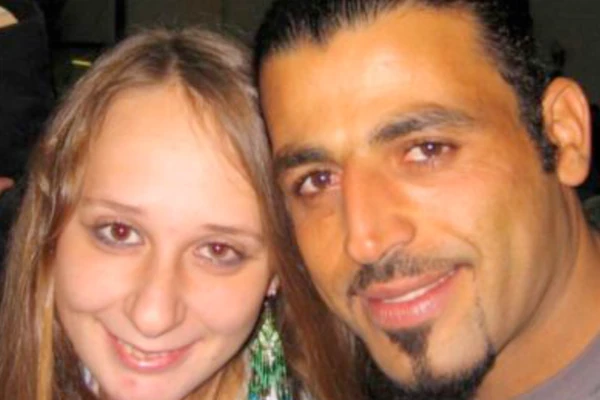 Beduin (28) spazio TANJU (15) NA PLAŽI U EGIPTU, slagao je za godine i počeo da joj šalje BIZARNE PORUKE: Za dve godine njen ŽIVOT SE OKRENUO NAGLAVAČKE
