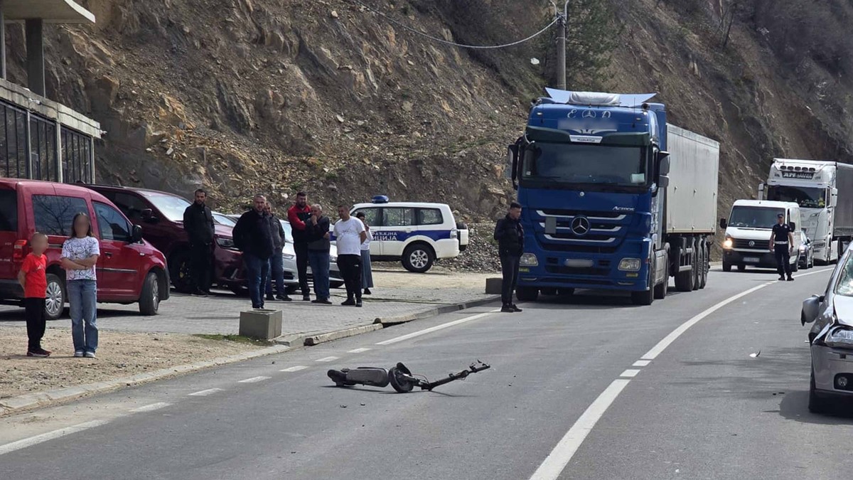 DEVOJČICA (16) POGINULA, DRUGA U BOLNICI Džana (15) zadobila višestruke prelome kada je 