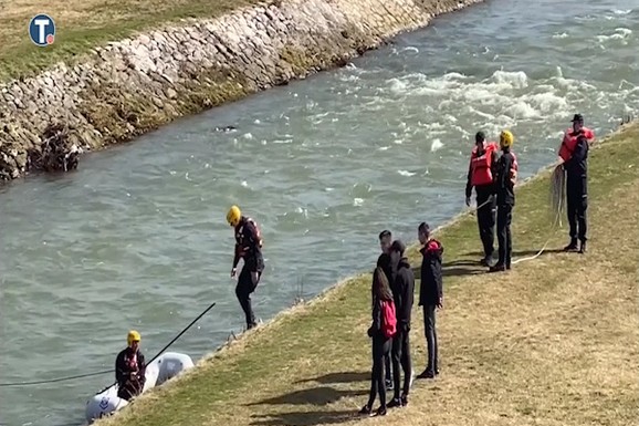 (VIDEO) "BILA JE DO POLA U RECI, POČEO SAM DA TRČIM" Žena upala u ledenu Nišavu, gledala smrt u oči, a onda su je spasili HEROJI