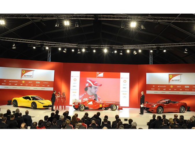 Ferrari jako pierwsze wśród teamów F1 oficjalnie przedstawiło nowy bolid na sezon 2011. Samochód otrzymał oznaczenie F150