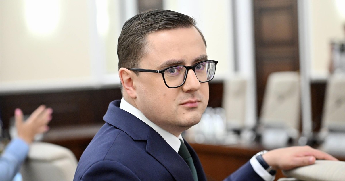 Ziobro, afera CPK i ceny prądu. Miłosz Motyka w "Fakcie LIVE"