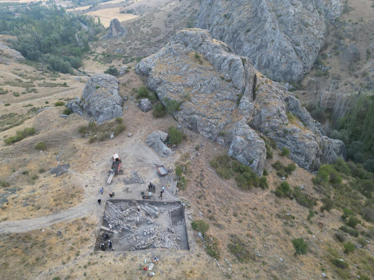 Archeológovia tabuľky našli v starovekom meste Hattusa.