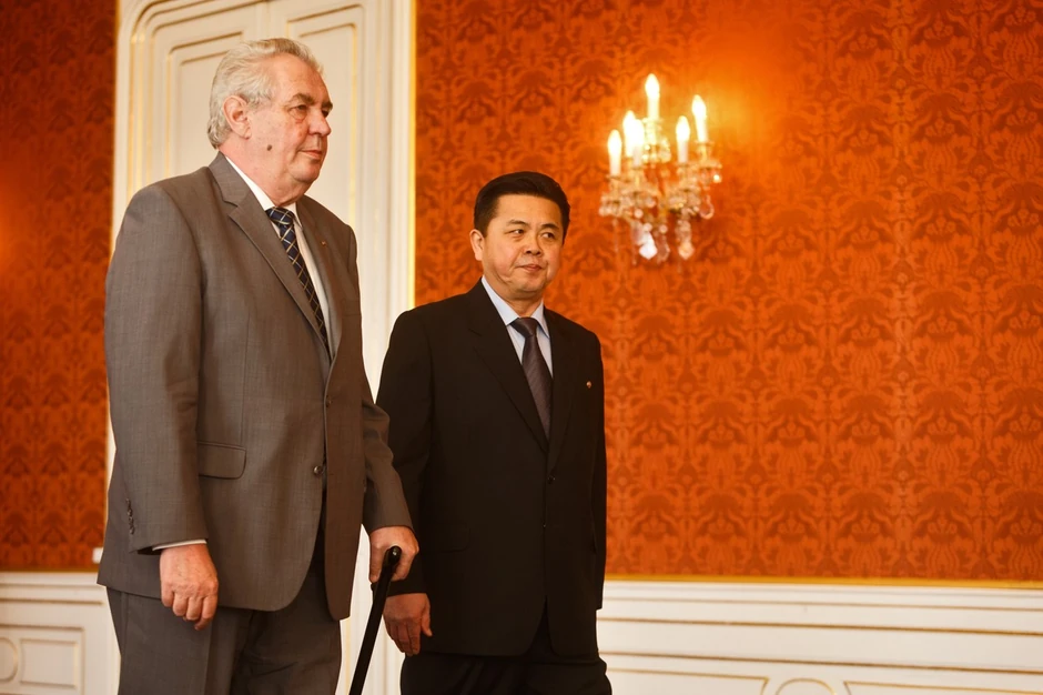 Kim Pjong Il i predsednik Češke Miloš Zeman