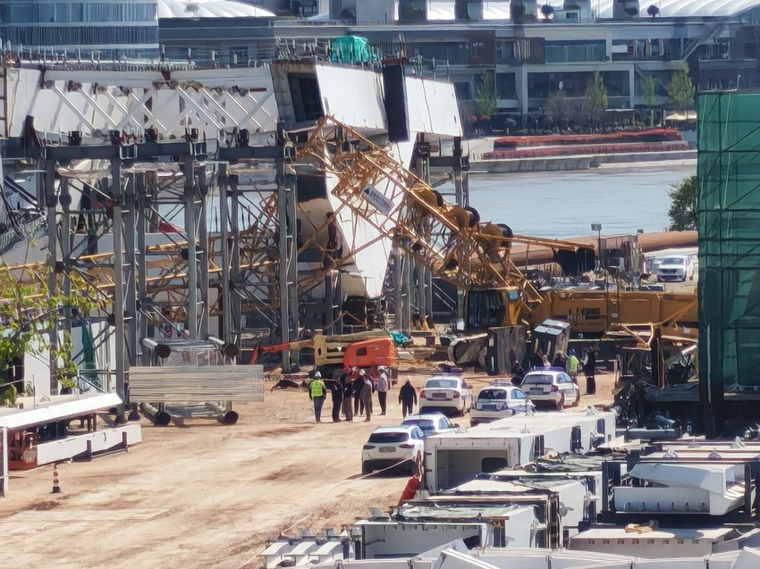 Pao kran na gradilištu kod Brankovog mosta