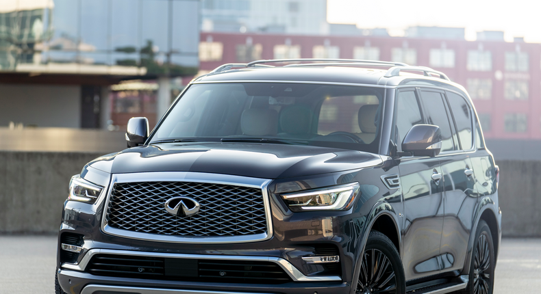 10. Infiniti QX80: 63.4% depreciation with a difference of $49,307.